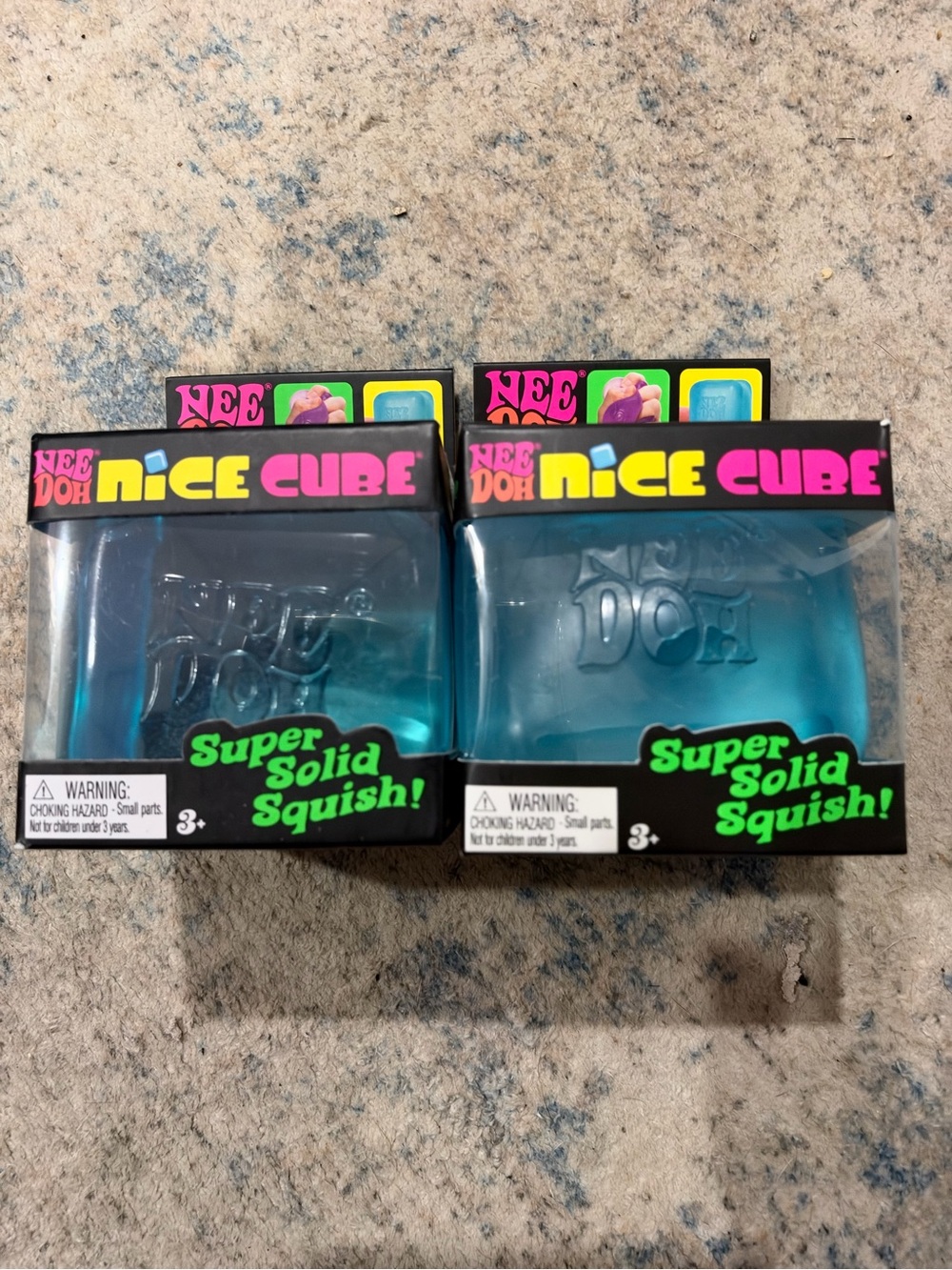 Nice Cube Super Solid Squish - Blue